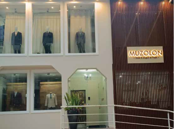 Fachada Muzolon Santos